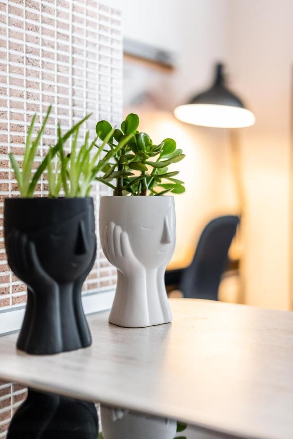 Otium Living Appartement Volos Buitenkant foto