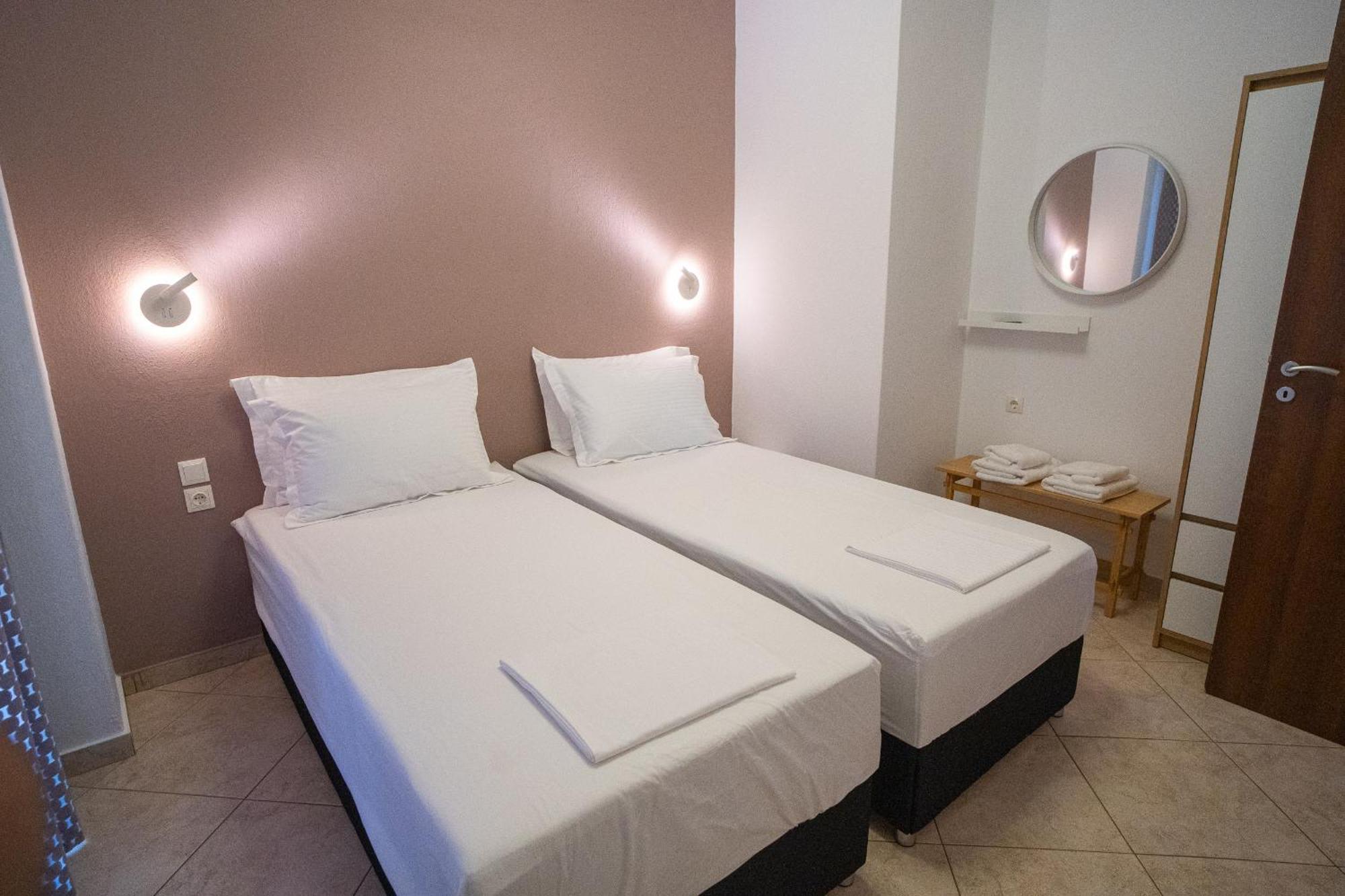 Otium Living Appartement Volos Buitenkant foto