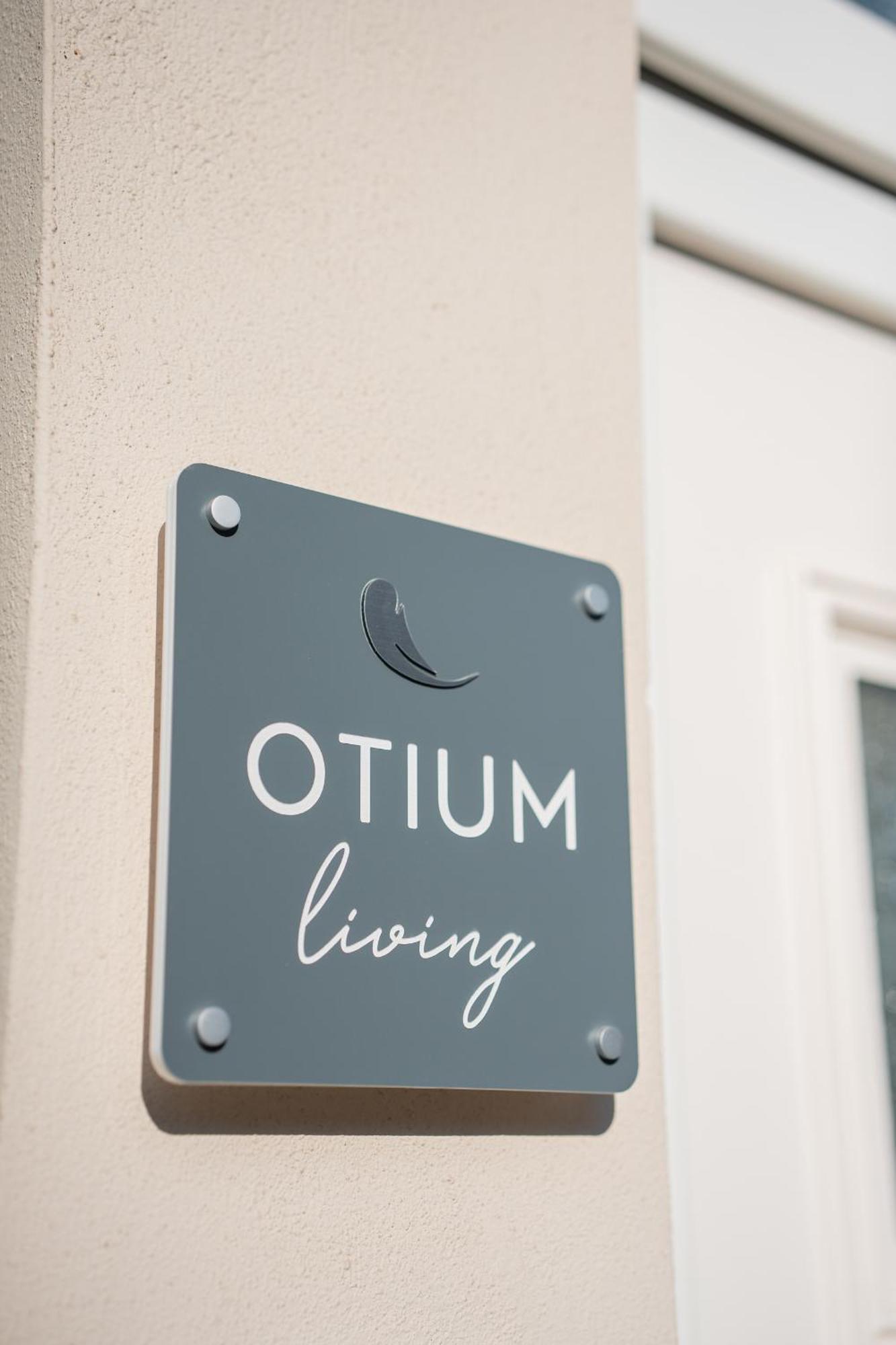 Otium Living Appartement Volos Buitenkant foto